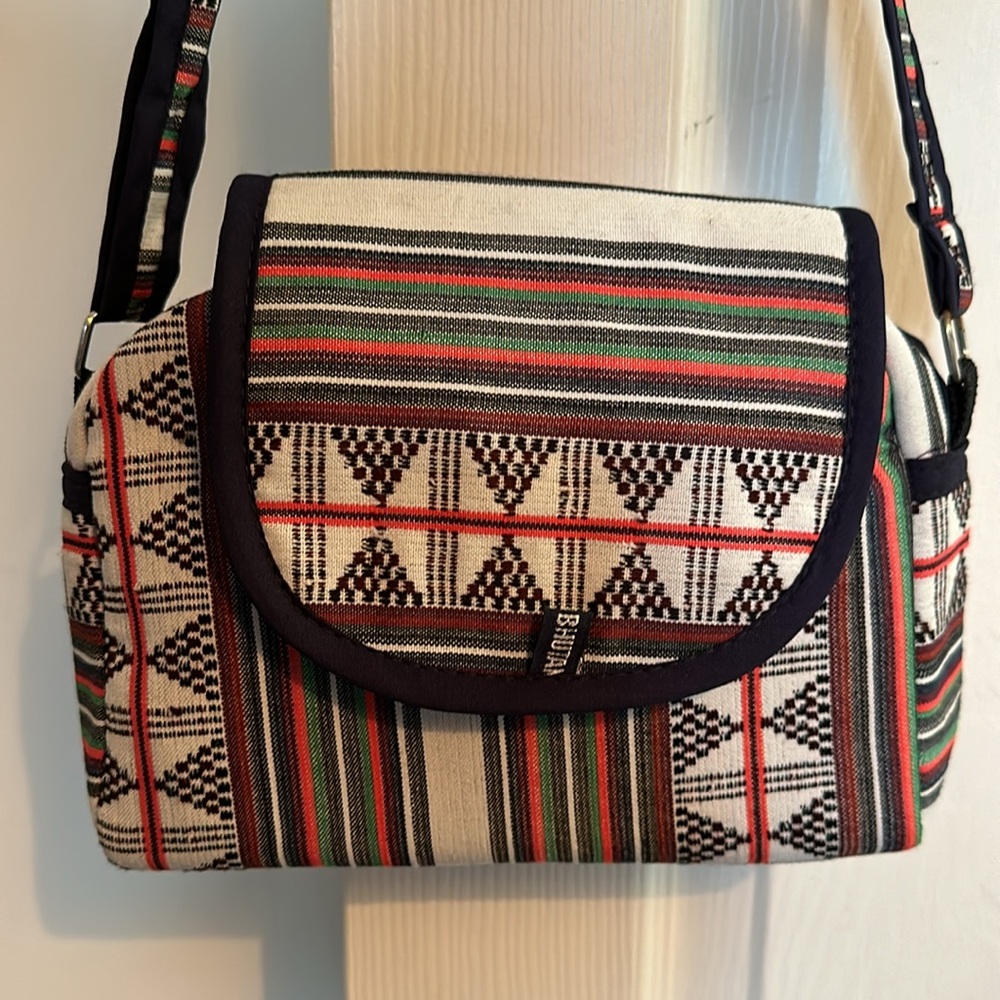 Purse - Picture 2 of 6